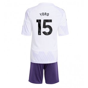 Manchester United Leny Yoro #15 Bortaställ Barn 2025-26 Kortärmad (+ Korta byxor)